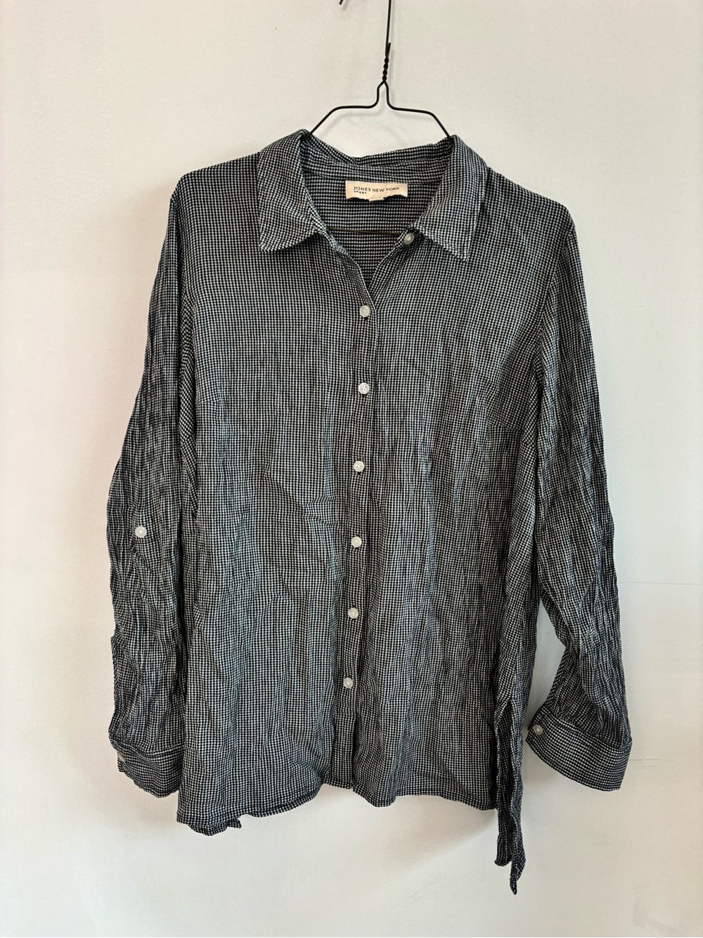 Classic Jones New York Black and White Micro-Check Lightweight Button-Down Shirt